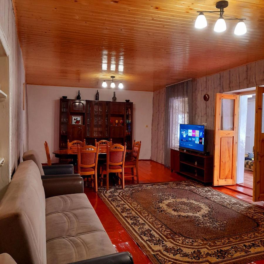 Guesthouse Of Irina Chvabiani Exterior foto